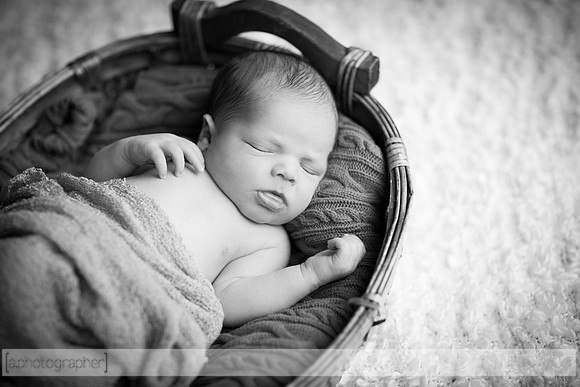 JamesonNewborn_004-2
