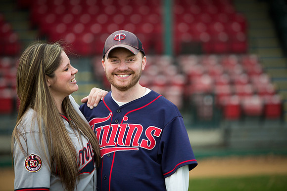 MankatoMNEngagementPhotographer_19