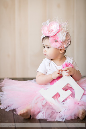 AdelinaOneYear_027