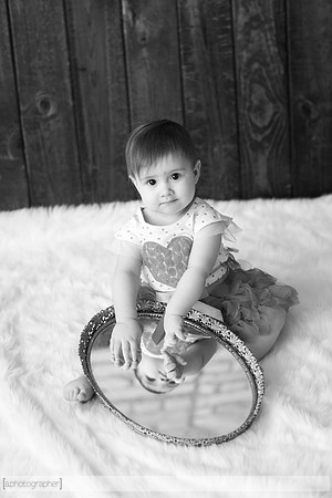 AdelinaOneYear_039-2