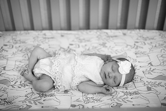DorothyDennNewborn_73_HighRes-2