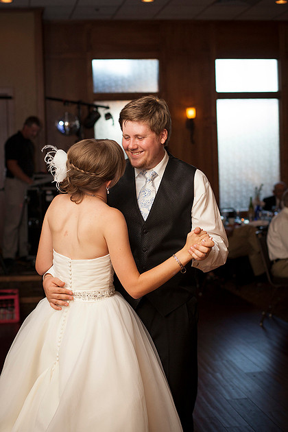 Iowa wedding photographer
