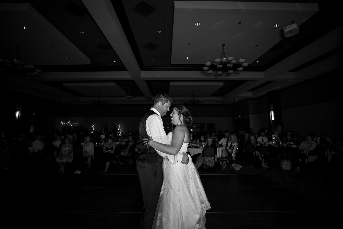 MasonCityWeddingPhotographer_76