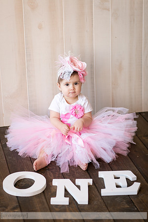 AdelinaOneYear_028