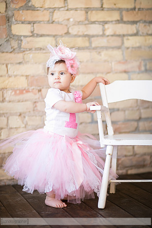 AdelinaOneYear_019