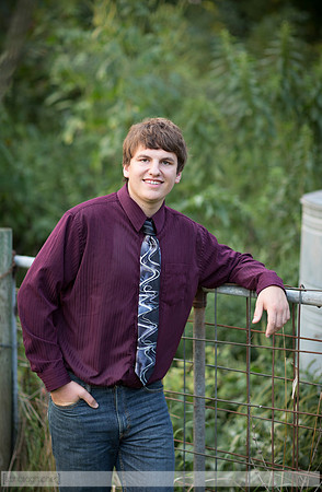 AaronSenior_025ZipperEdit