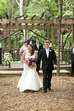 MNHarvestOrchardWeddingPhotographer_55