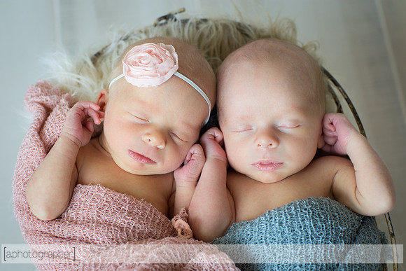 BlakeAndScarlettNewborn_041