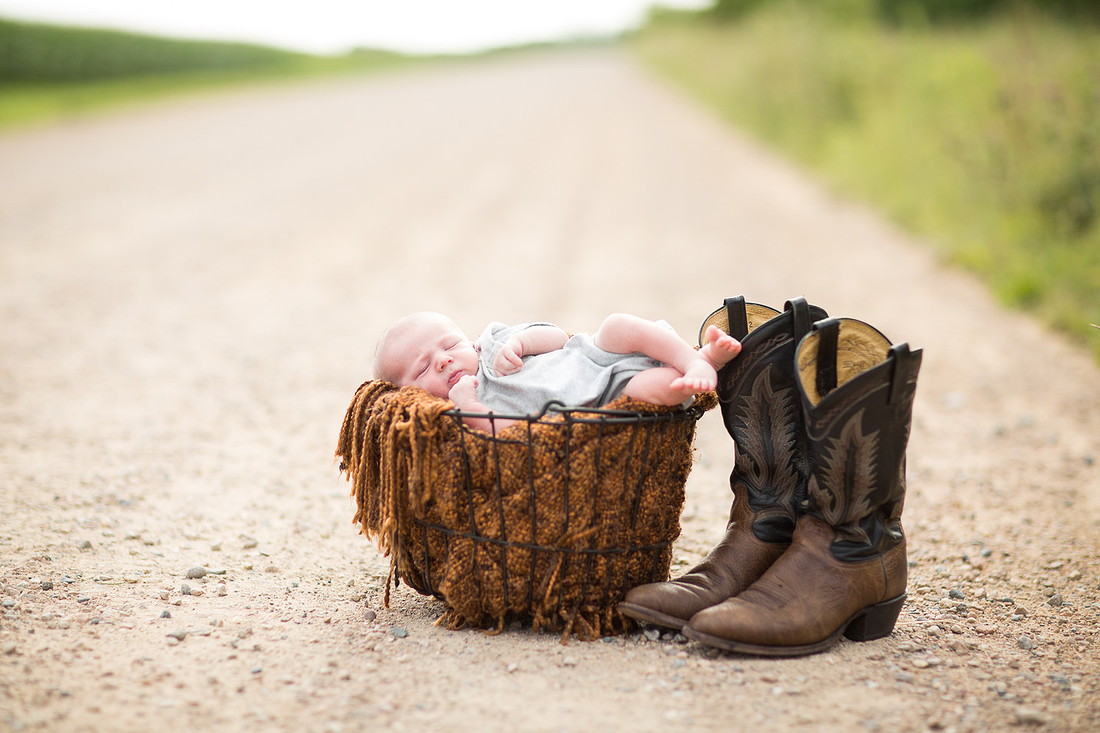 Mayer_MN_Newborn_Photographer_20
