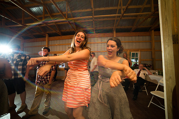 MNHarvestOrchardWeddingPhotographer_92