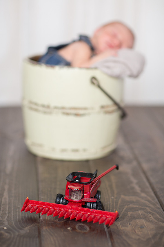 HendersonNewbornPhotographer_10