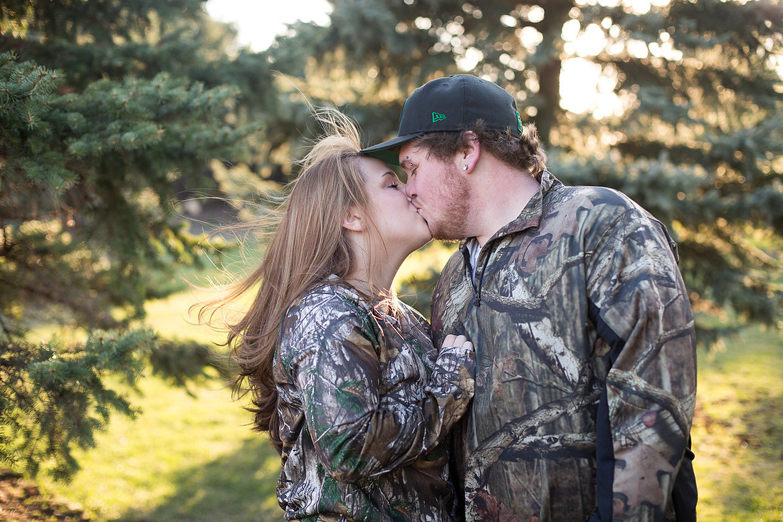 BellePlaineEngagementPhotographer_10