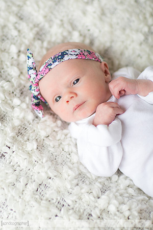 HazelNewbornPhotos_015