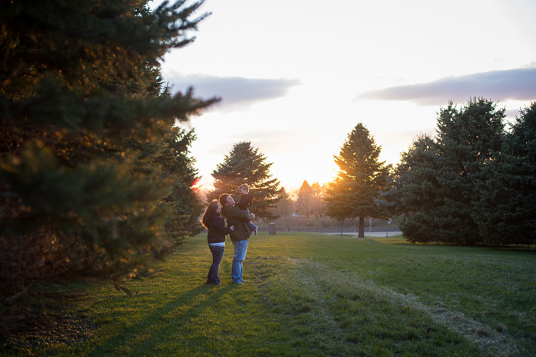 BellePlaineEngagementPhotographer_28