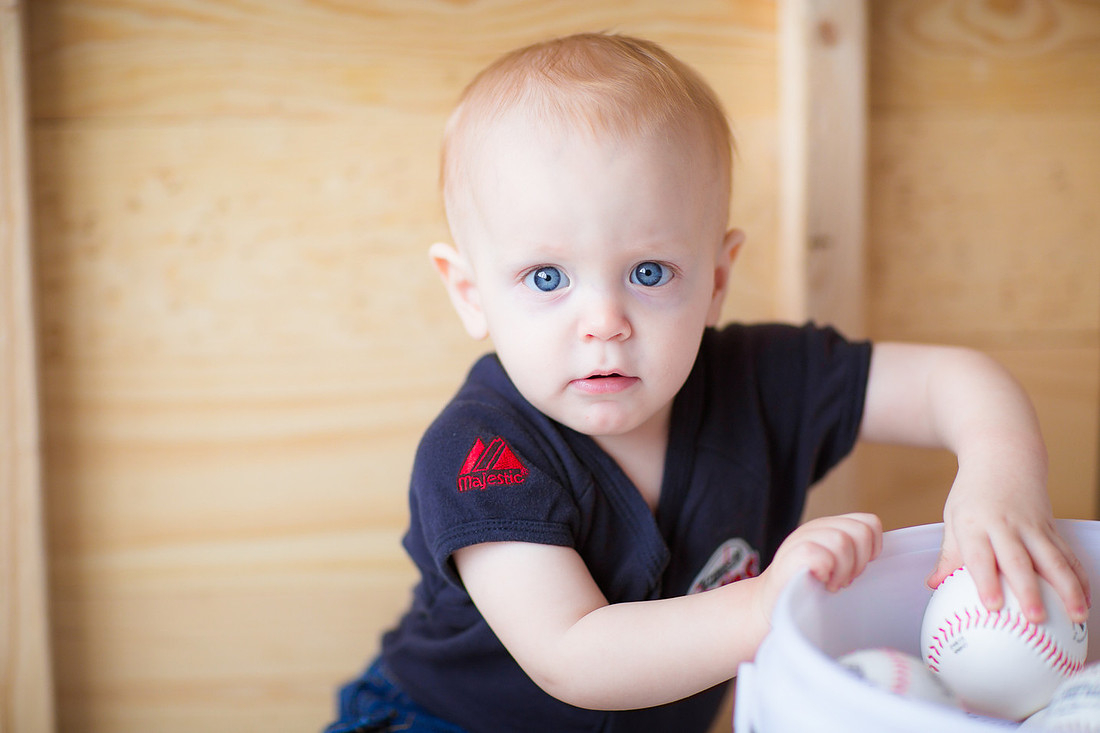 1stBirthdayCakeSmashPhotoSession_10