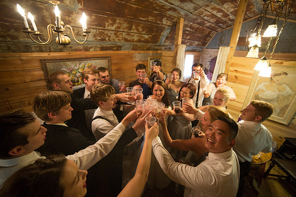 MNHarvestOrchardWeddingPhotographer_58