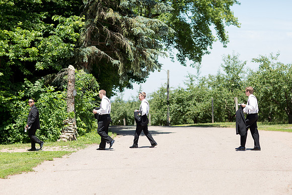 MNHarvestOrchardWeddingPhotographer_17