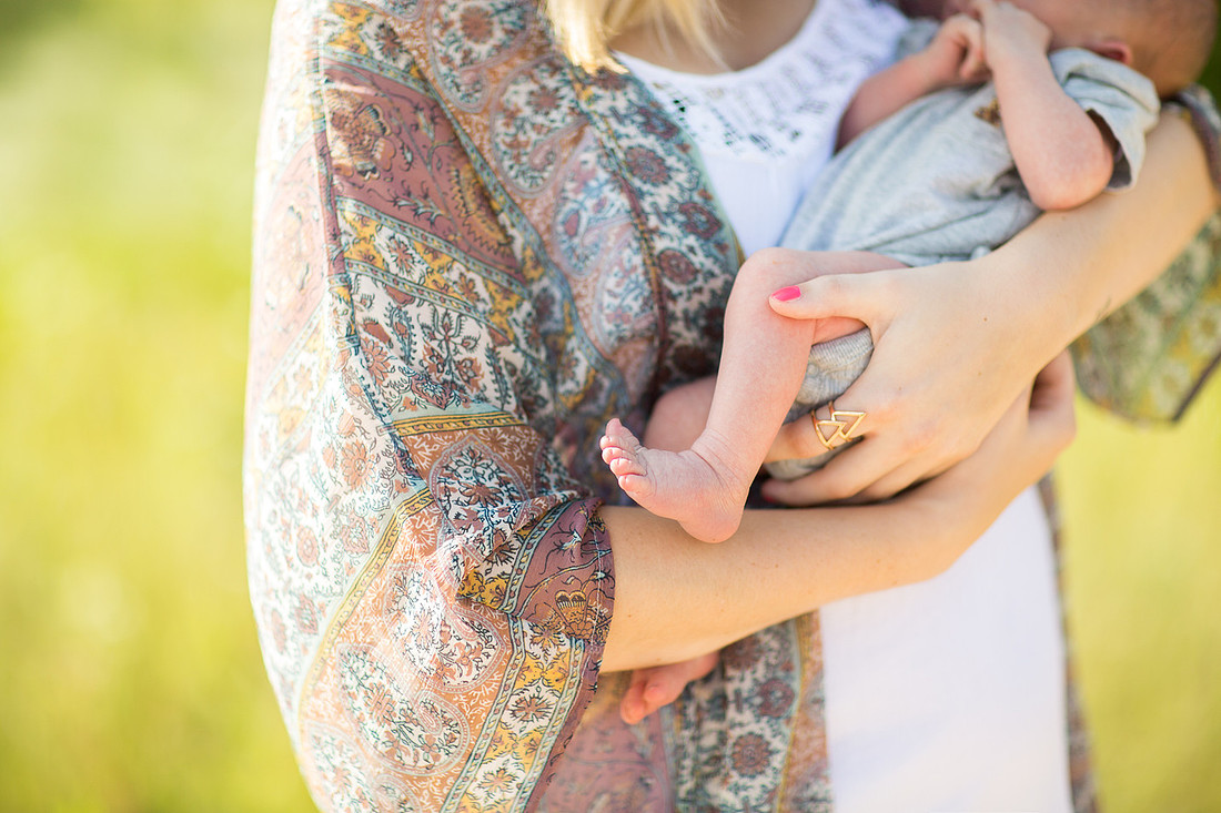Mayer_MN_Newborn_Photographer_11