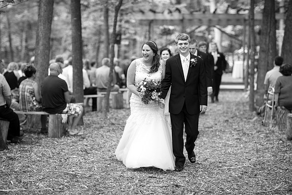 MNHarvestOrchardWeddingPhotographer_56