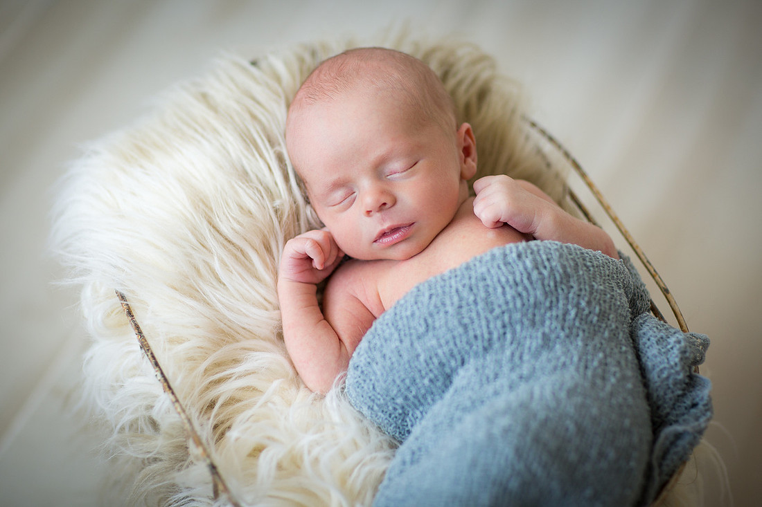 PlymouthNewbornTwinsPhotographer_14