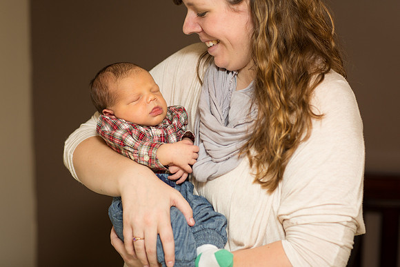 NewPragueNewbornPhotographer_23