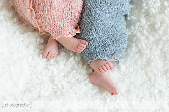 BlakeAndScarlettNewborn_023