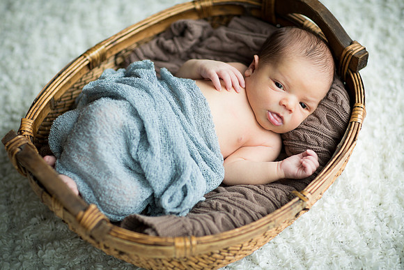 NewPragueNewbornPhotographer_4