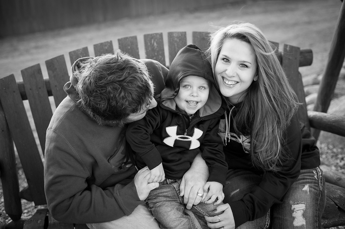 BellePlaineEngagementPhotographer_27