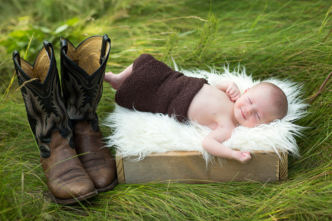 Mayer_MN_Newborn_Photographer_23