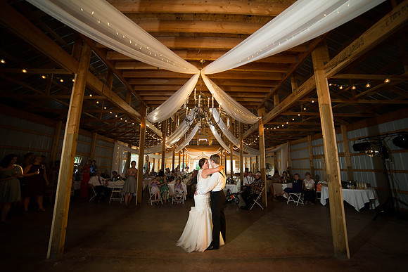 MNHarvestOrchardWeddingPhotographer_80