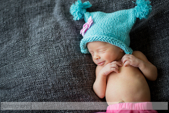 BlakeAndScarlettNewborn_053