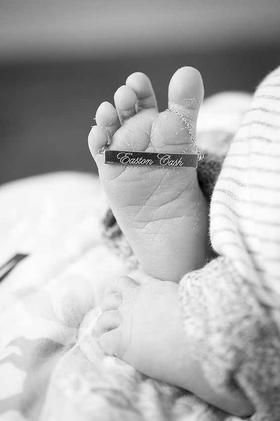 Mayer_MN_Newborn_Photographer_28