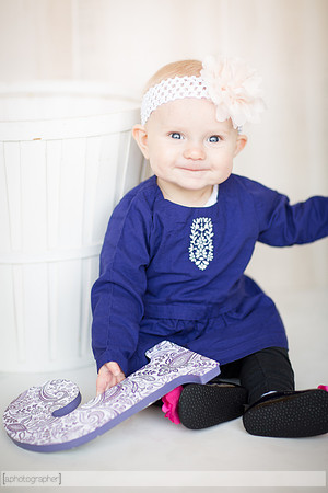 JolieSixMonths_004