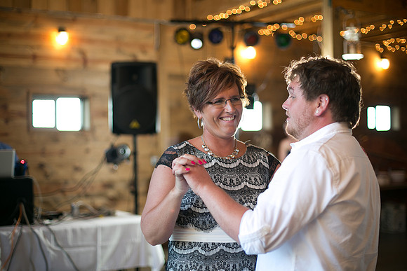EdgewoodFarm_HendersonMN_Wedding_Photographer_97