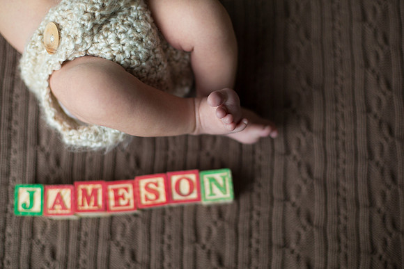 NewPragueNewbornPhotographer_13