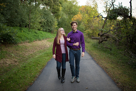 ChanhassenEngagementPhotographer_16