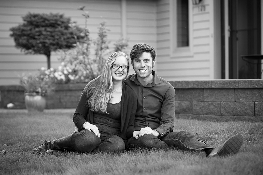 ChanhassenEngagementPhotographer_2