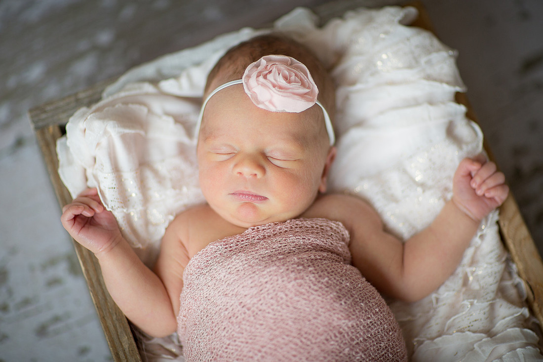 GlencoeMN_NewbornPhotographer_17