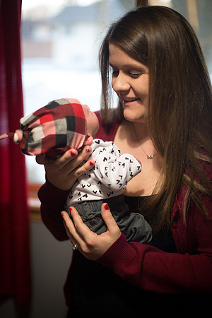 RochesterMN_NewbornPhotographer_12