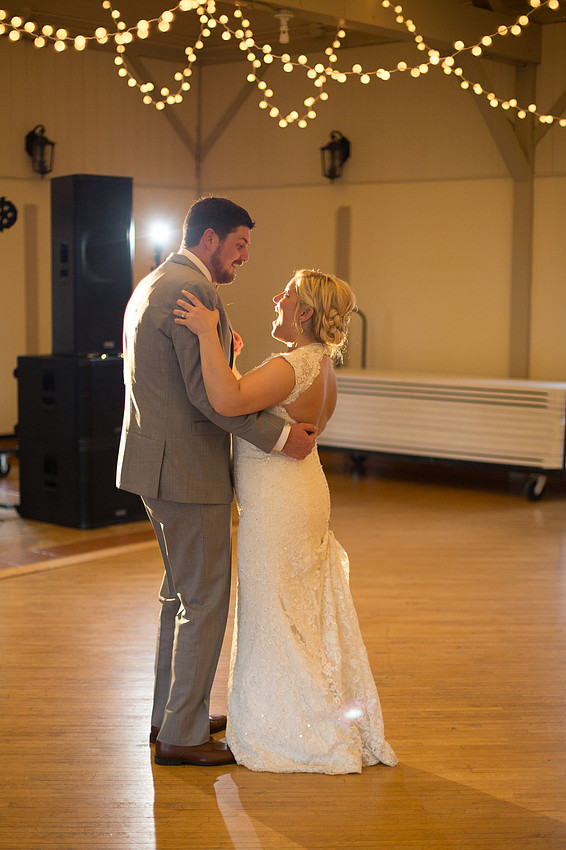 NYA_MN_WeddingPhotographer_108