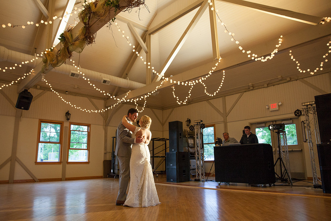 NYA_MN_WeddingPhotographer_107