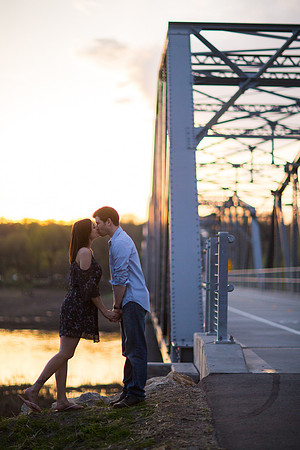 BloomingtonEngagementPhotographer_13