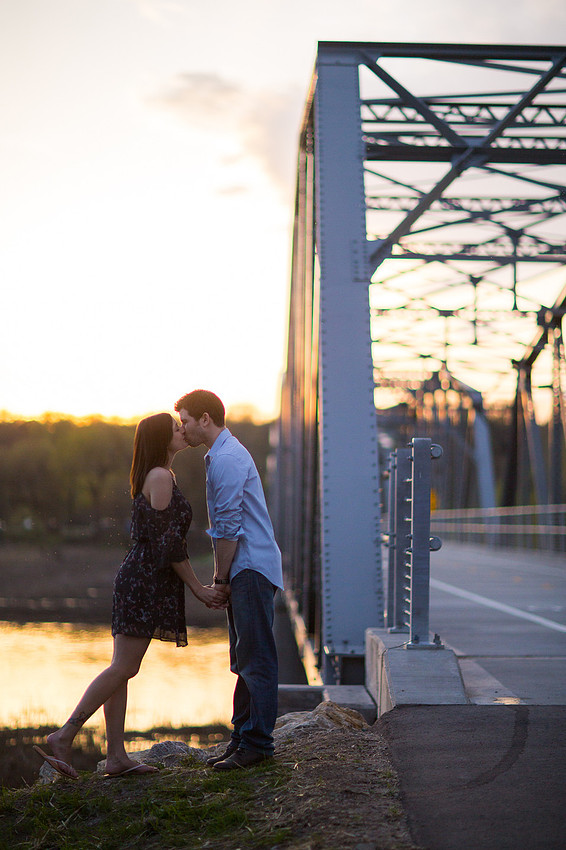 BloomingtonEngagementPhotographer_13