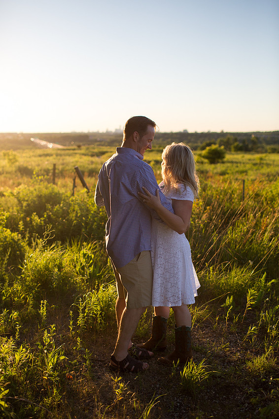 MinneapolisMN_EngagementPhotographer_13