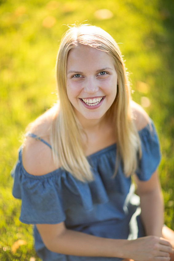 ChaskaMN_SeniorPhotographer_16