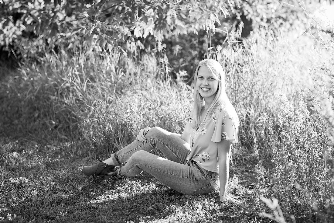 ChaskaMN_SeniorPhotographer_13
