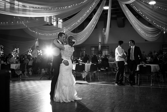 WaconiaMN_WeddingPhotographer_85