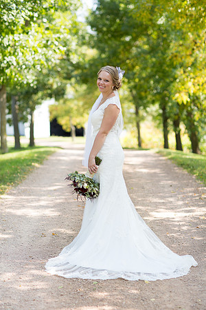 WaconiaMN_WeddingPhotographer_44