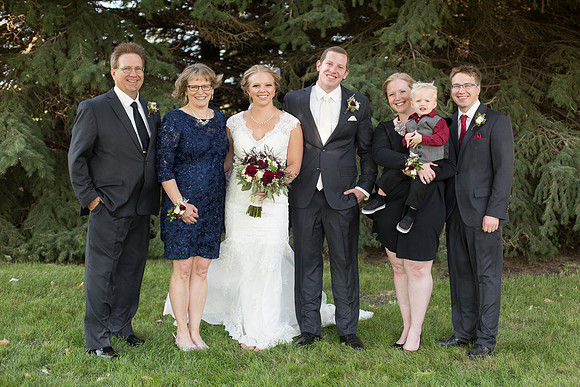 WaconiaMN_WeddingPhotographer_35
