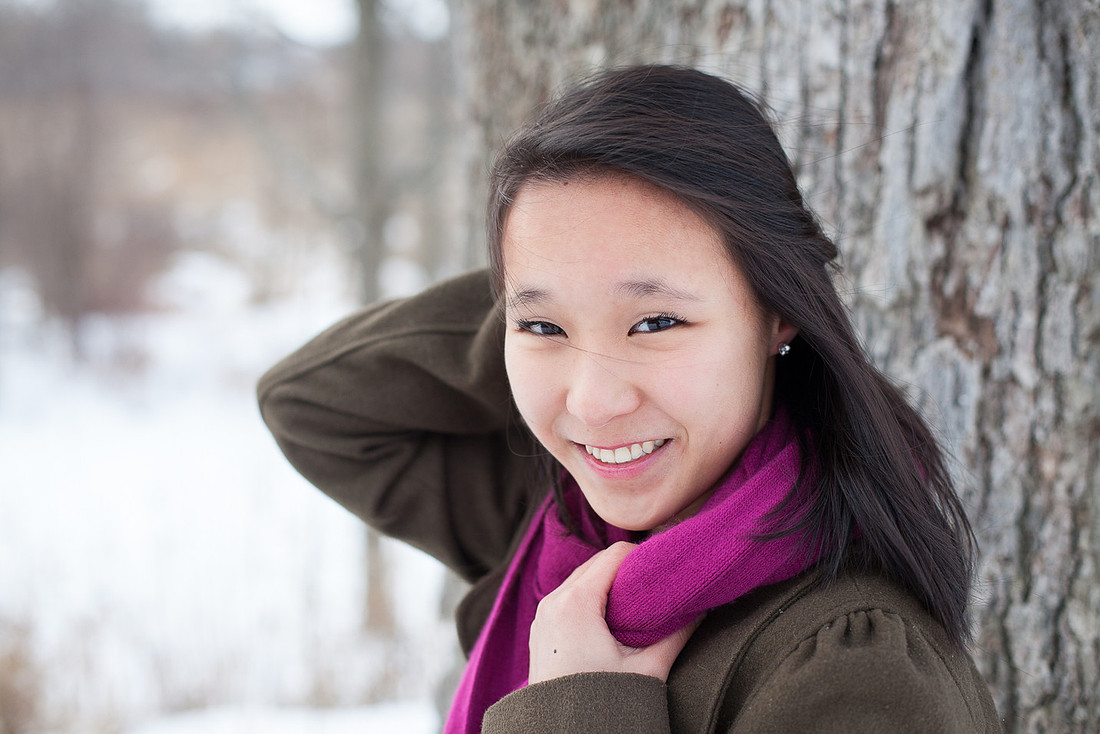 chaska mn senior portrait photographer